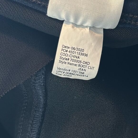 Iman Global Chic Womens Plus 360 Slim Boot Cut Dark Blue Denim Streetwear Jeans - Picture 12 of 16